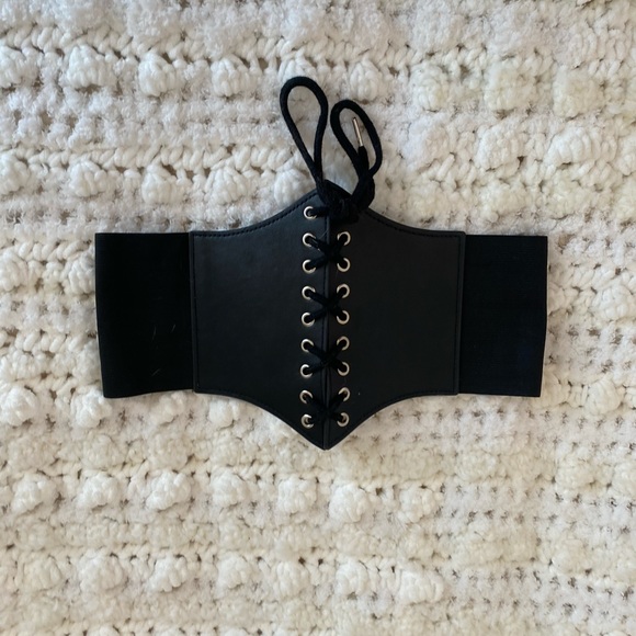 Amazon Accessories - Black lace up corset belt